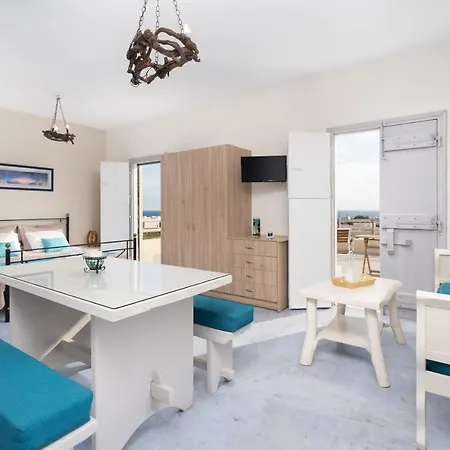 Kapeli Suites Apartment *
