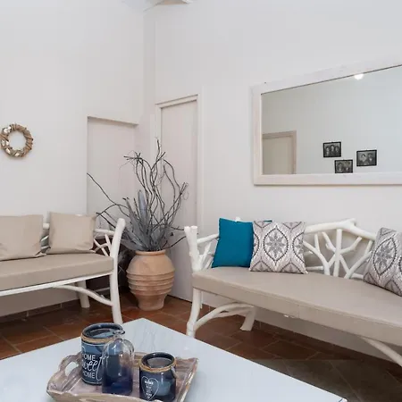 Apartmán Kapeli Suites *